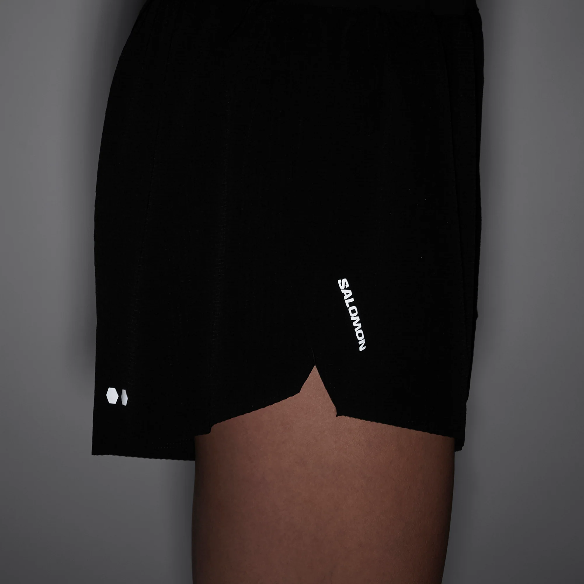 SENSE AERO STOW 4" SHORTS WOMEN'S - Image 5